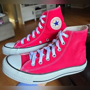 Unisex 5 Men's/7 Women's CONVERSE CTAS Red High Top Shoes, Casual Shoes